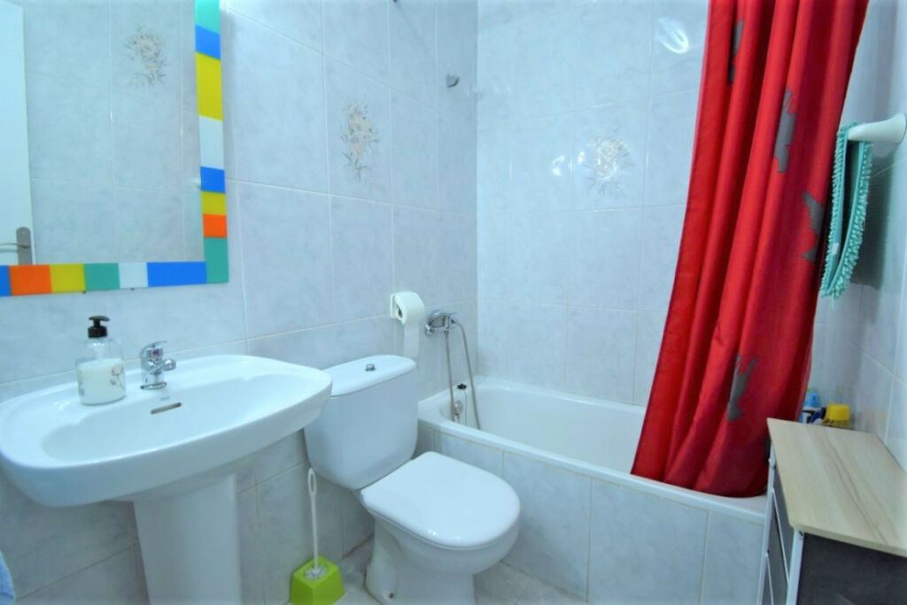 Detached Villa Villamartin Alicante - image 13