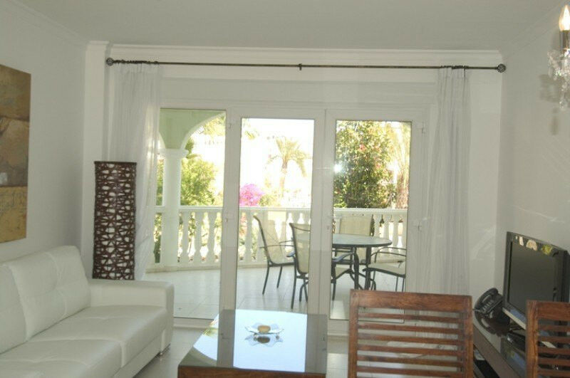 Ground Floor Apartment La Fustera Alicante - image 14