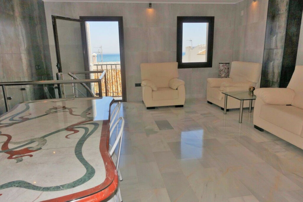 Middle Floor Apartment Puerto Banús Málaga - image 13