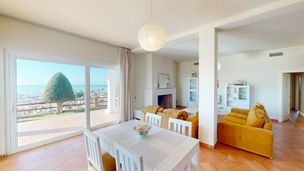 Detached Villa Torrox Málaga - image 13