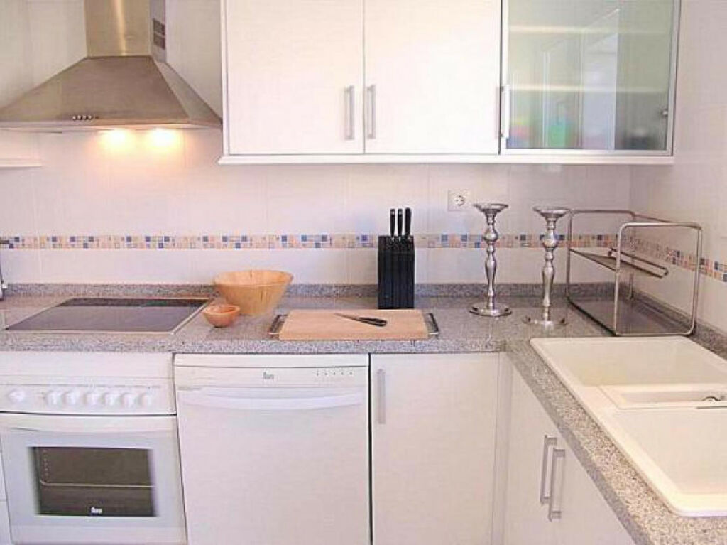 Middle Floor Apartment Altea Alicante - image 13