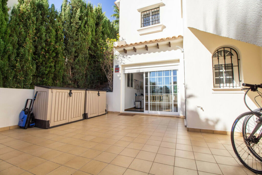 Detached Villa Las Ramblas Golf Alicante - image 13
