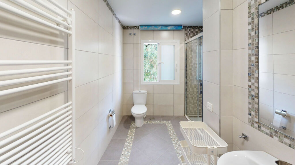 Detached Villa Caleta de Vélez Málaga - image 13