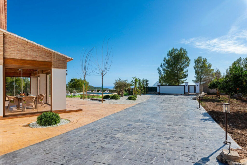 Detached Villa Calpe Alicante - image 13
