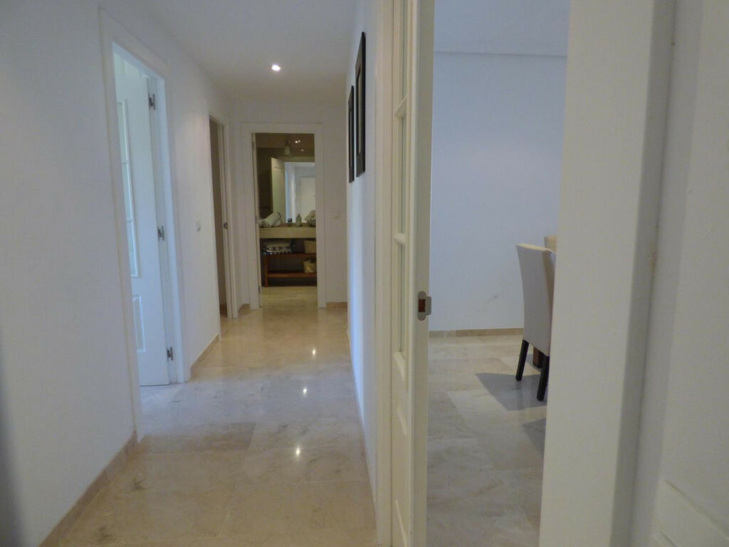 Middle Floor Apartment Altea Alicante - image 14