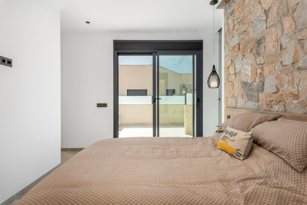 Detached Villa Ciudad Quesada Alicante - image 14