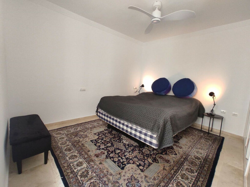 Middle Floor Apartment Marbella Málaga - image 14