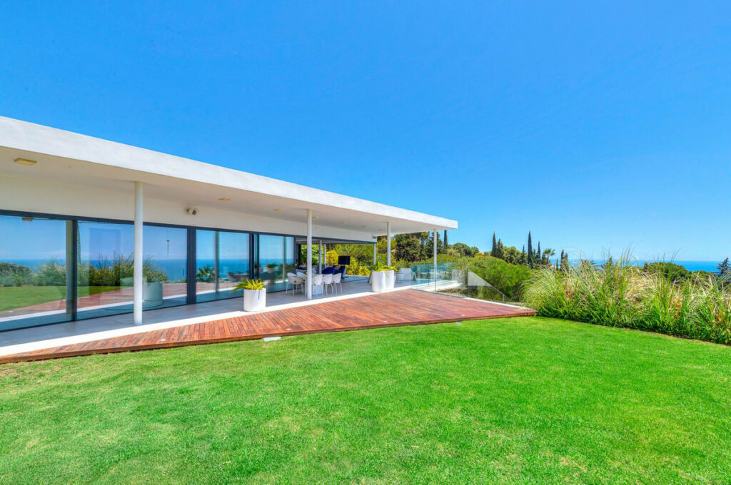 Detached Villa Fuengirola Málaga - image 14
