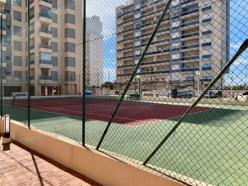 Middle Floor Apartment Guardamar del Segura Alicante - image 14