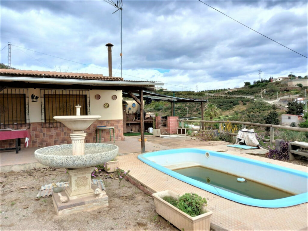 Detached Villa Almayate Málaga - image 14