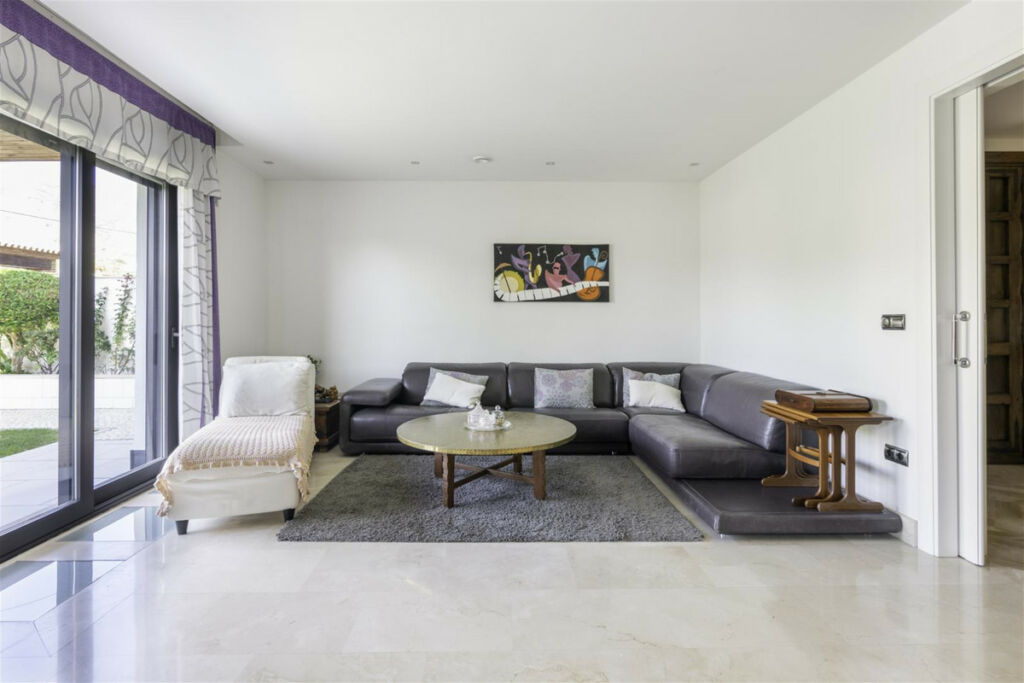 Detached Villa Torremolinos Málaga - image 13