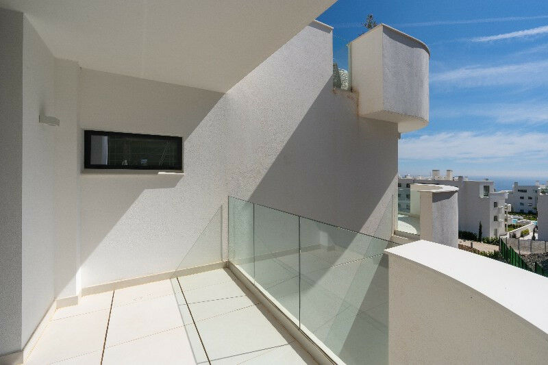 Middle Floor Apartment Fuengirola Málaga - image 12
