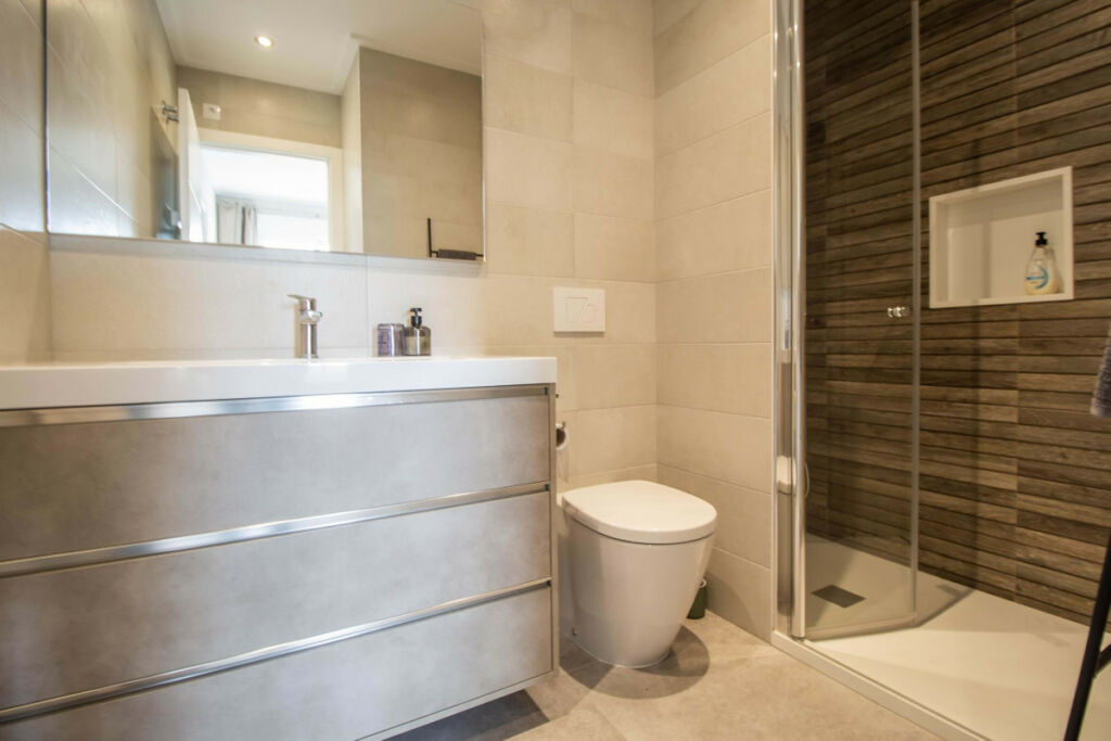 Middle Floor Apartment Los Altos Alicante - image 14