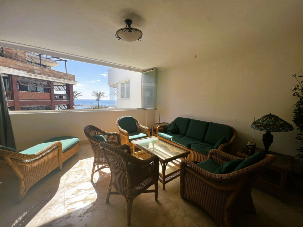 Middle Floor Apartment Puerto Banús Málaga - image 14
