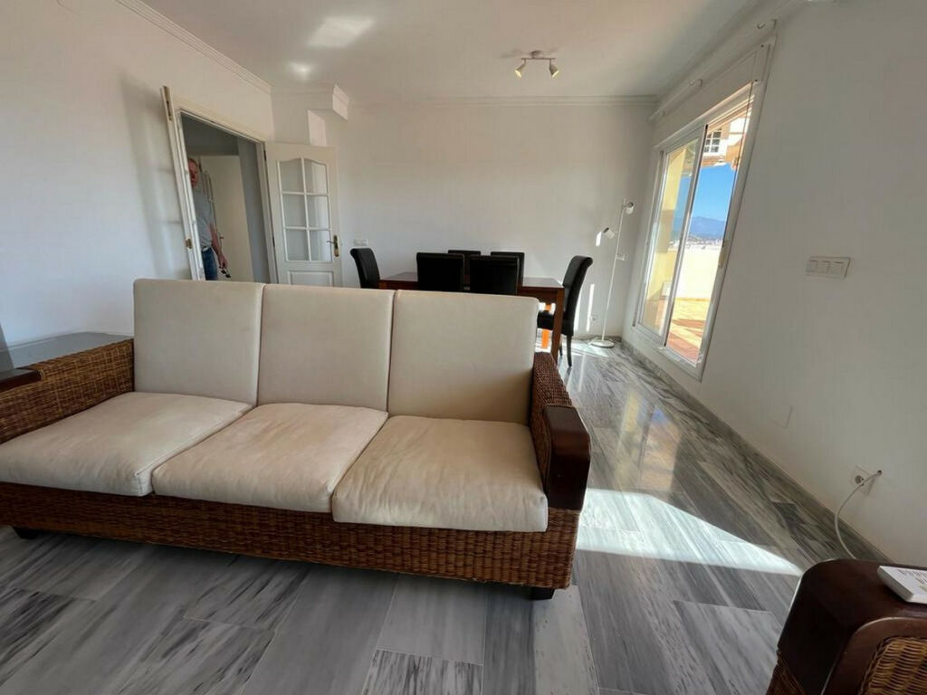 Penthouse Estepona Málaga - image 15