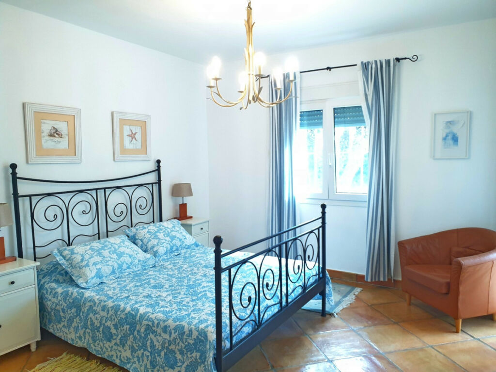 Detached Villa Moraira Alicante - image 12