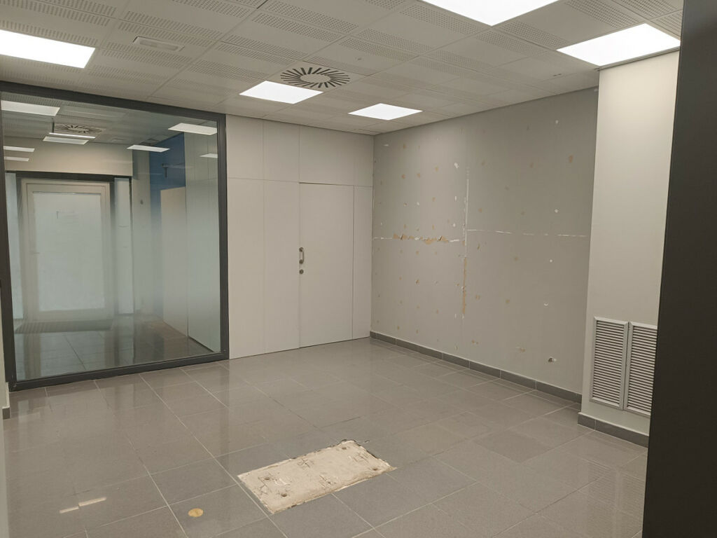 Middle Floor Apartment Dolores Alicante - image 15