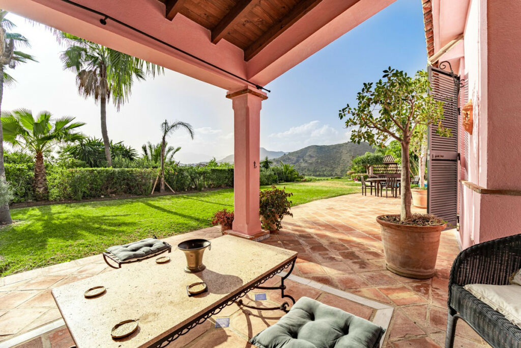 Detached Villa Benahavís Málaga - image 15
