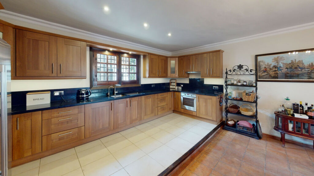 Detached Villa Torrox Málaga - image 16