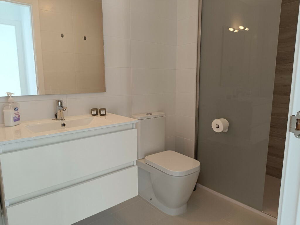 Townhouse Lomas de Cabo Roig Alicante - image 16