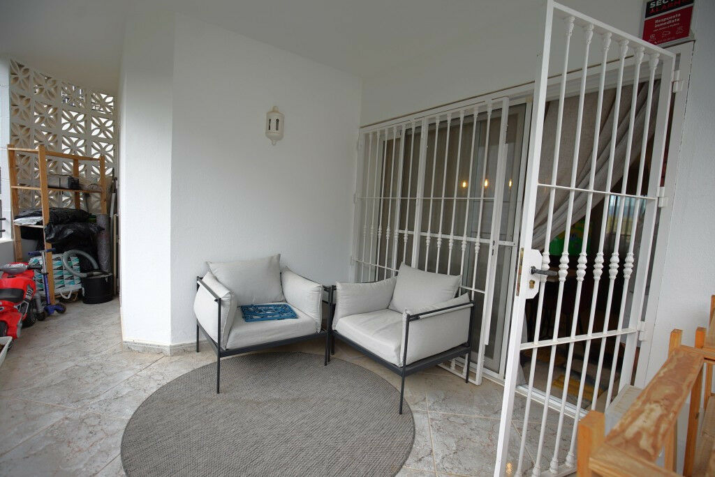 Middle Floor Apartment Estepona Málaga - image 16