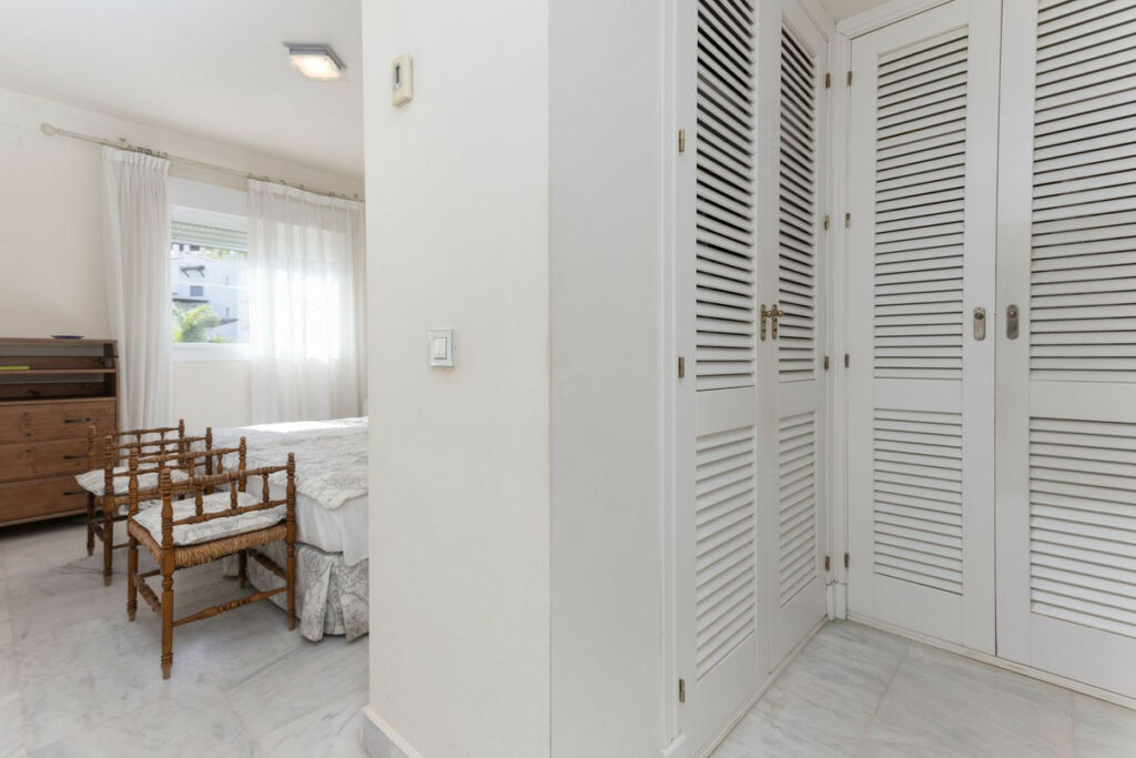 Middle Floor Apartment San Pedro de Alcántara Málaga - image 15
