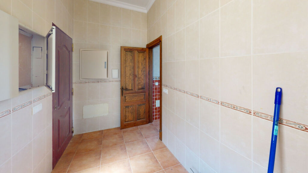 Detached Villa Colmenar Málaga - image 16