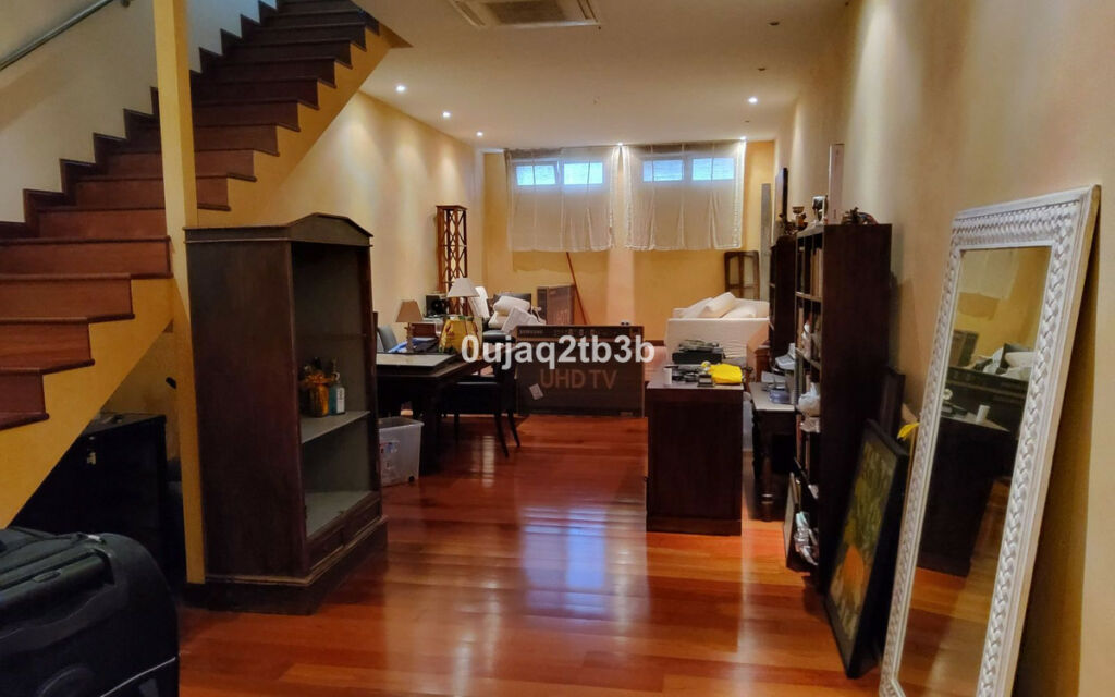 Townhouse Nueva Andalucía Málaga - image 17