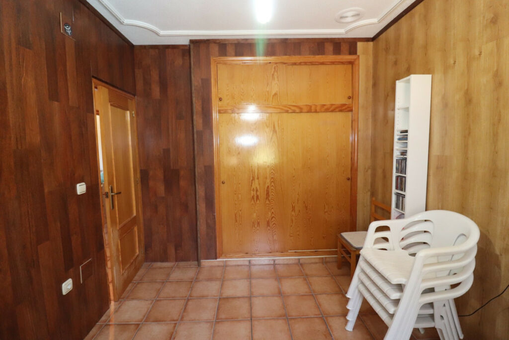 Detached Villa Algorfa Alicante - image 17