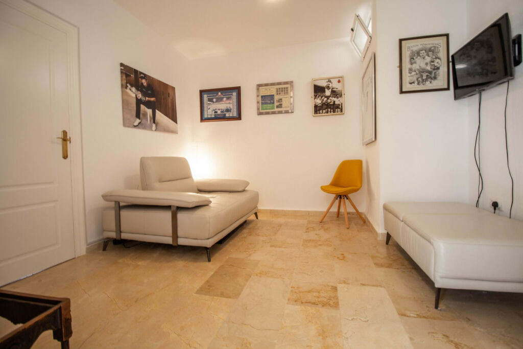Detached Villa Las Ramblas Golf Alicante - image 17