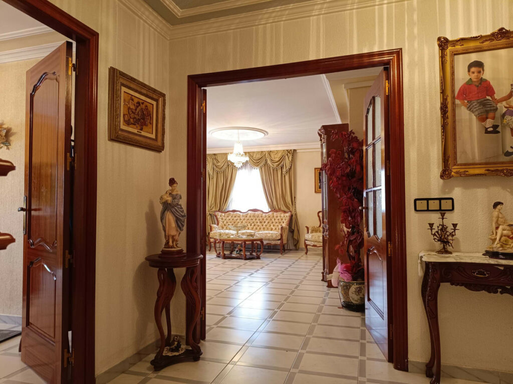 Detached Villa Almoradi Alicante - image 17