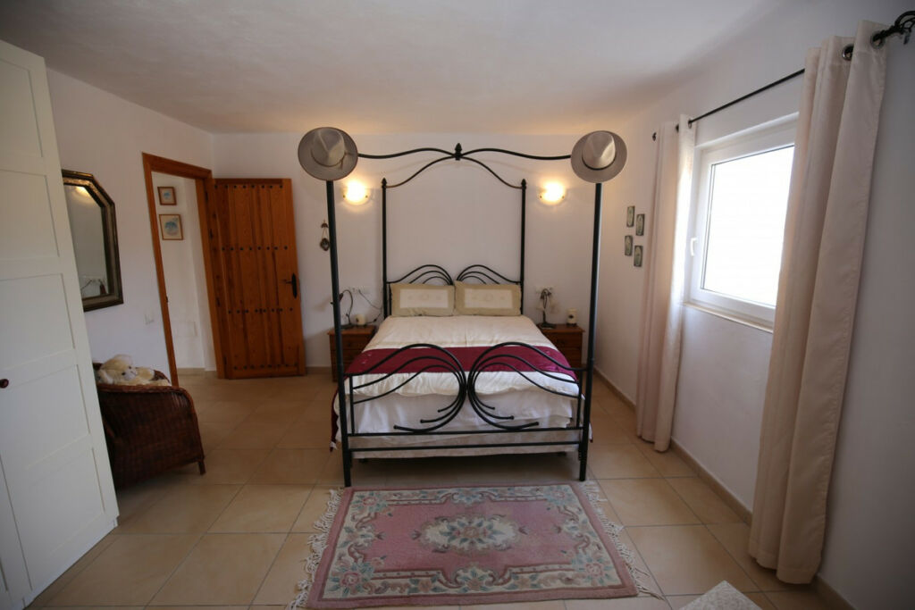 Detached Villa Alcaucín Málaga - image 17