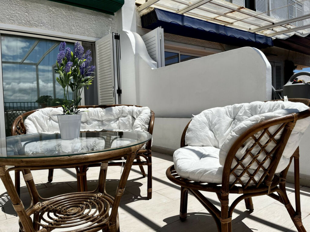 Middle Floor Apartment Benalmadena Málaga - image 17