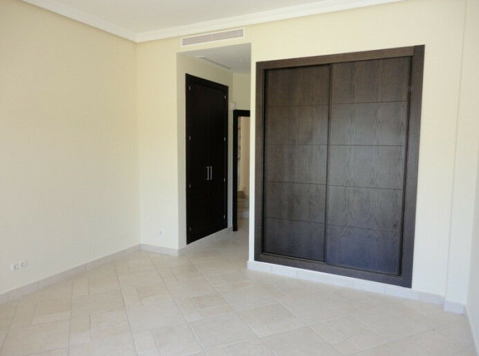Detached Villa Los Arqueros Málaga - image 17