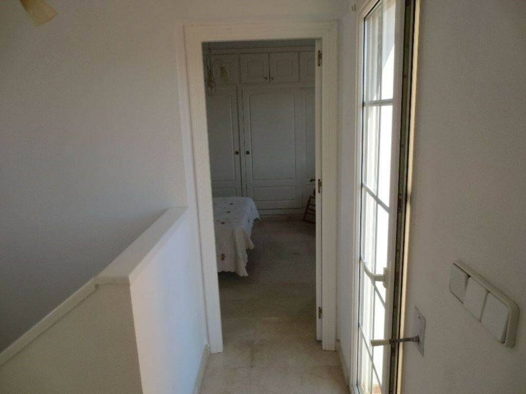 Detached Villa El Galan Alicante - image 17