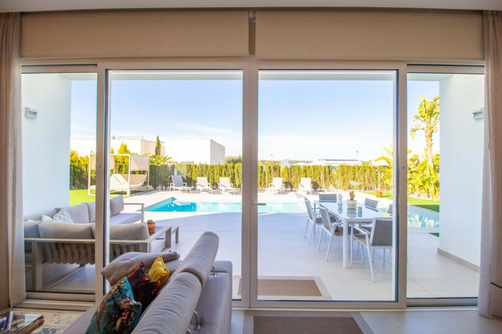 Detached Villa Las Colinas Golf Alicante - image 18