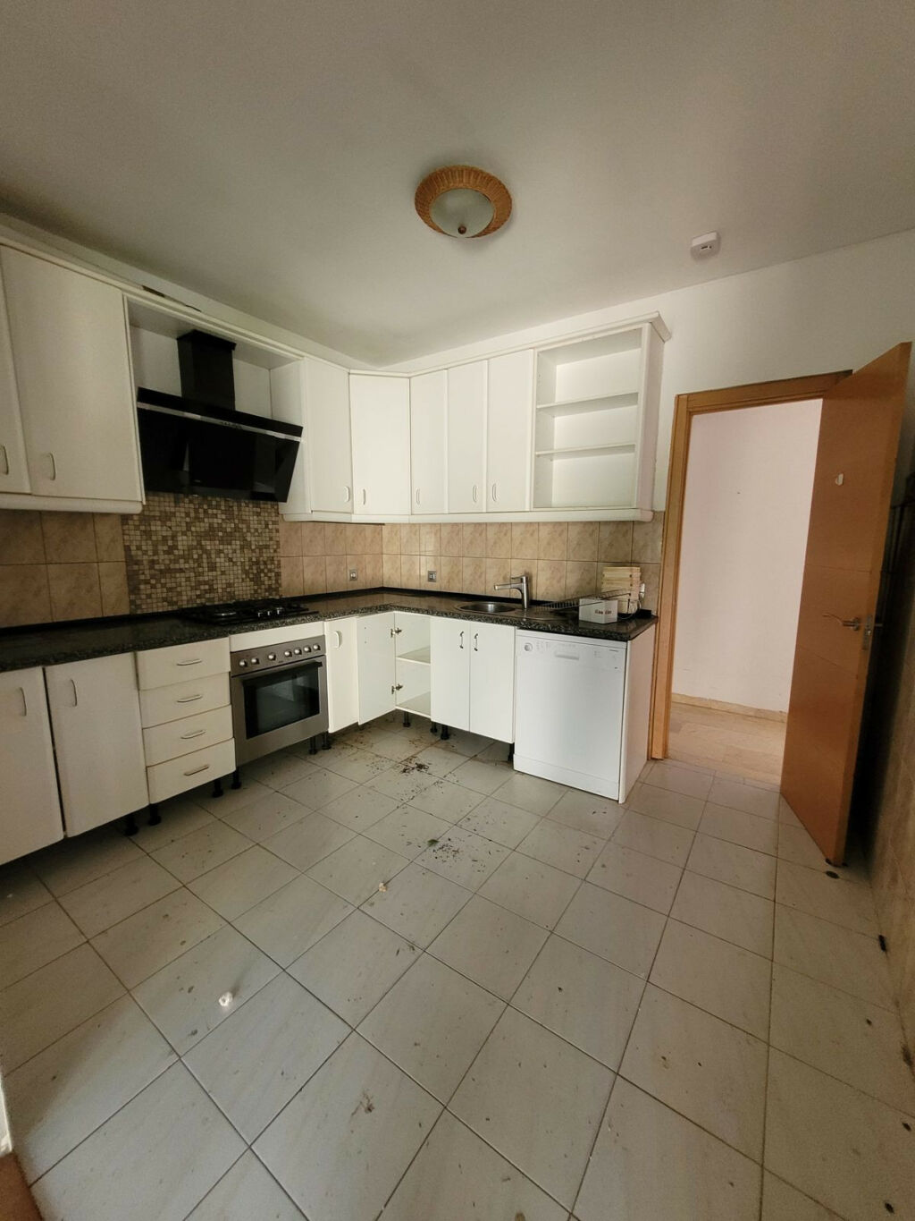 Detached Villa Río Real Málaga - image 18