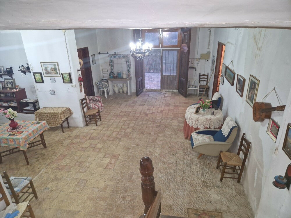 Detached Villa Relleu Alicante - image 18