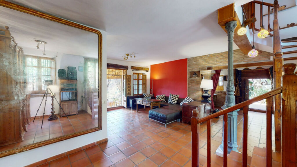 Detached Villa Sayalonga Málaga - image 18