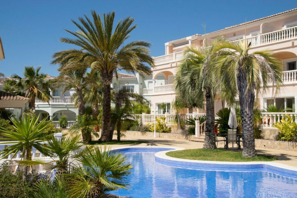 Middle Floor Apartment La Fustera Alicante - image 20