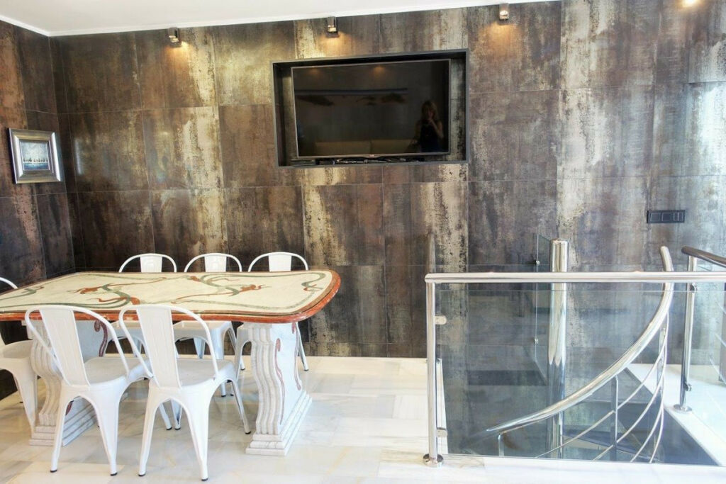 Middle Floor Apartment Puerto Banús Málaga - image 17