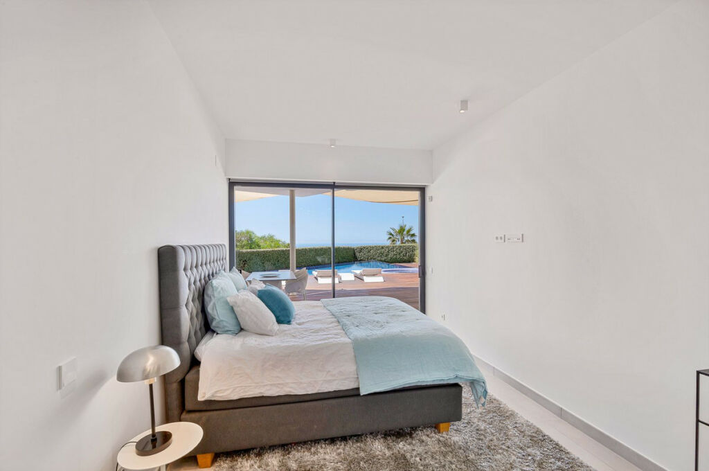 Detached Villa Fuengirola Málaga - image 18