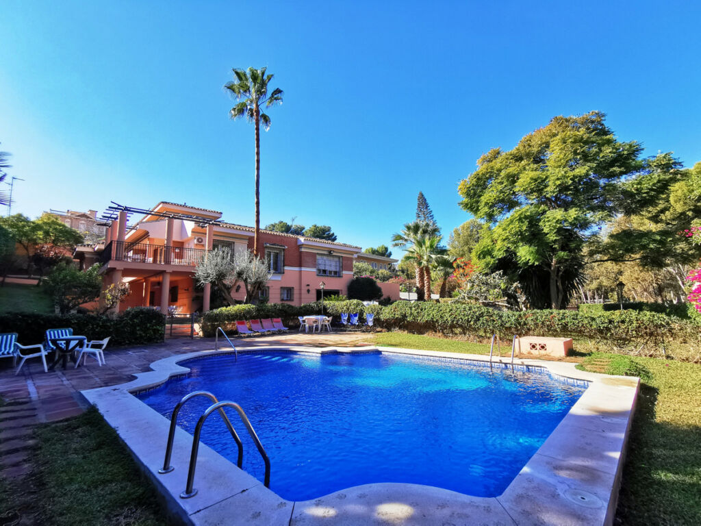 Detached Villa Torremolinos Málaga - image 18