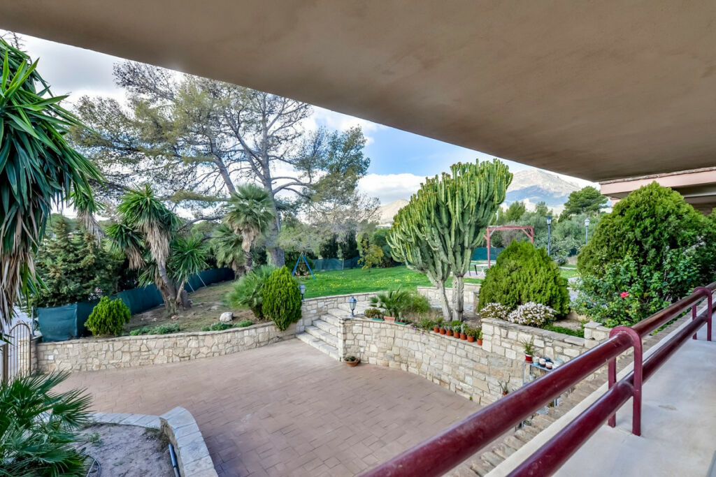 Detached Villa Benidorm Alicante - image 18