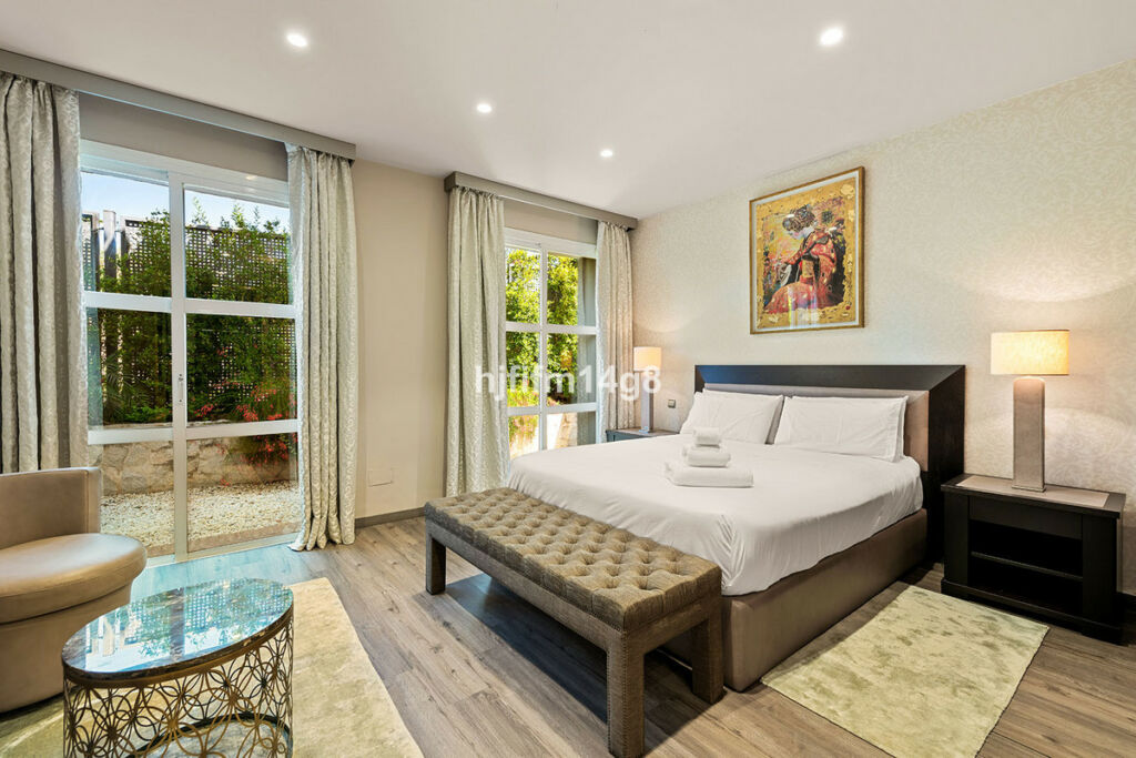 Detached Villa La Quinta Málaga - image 18