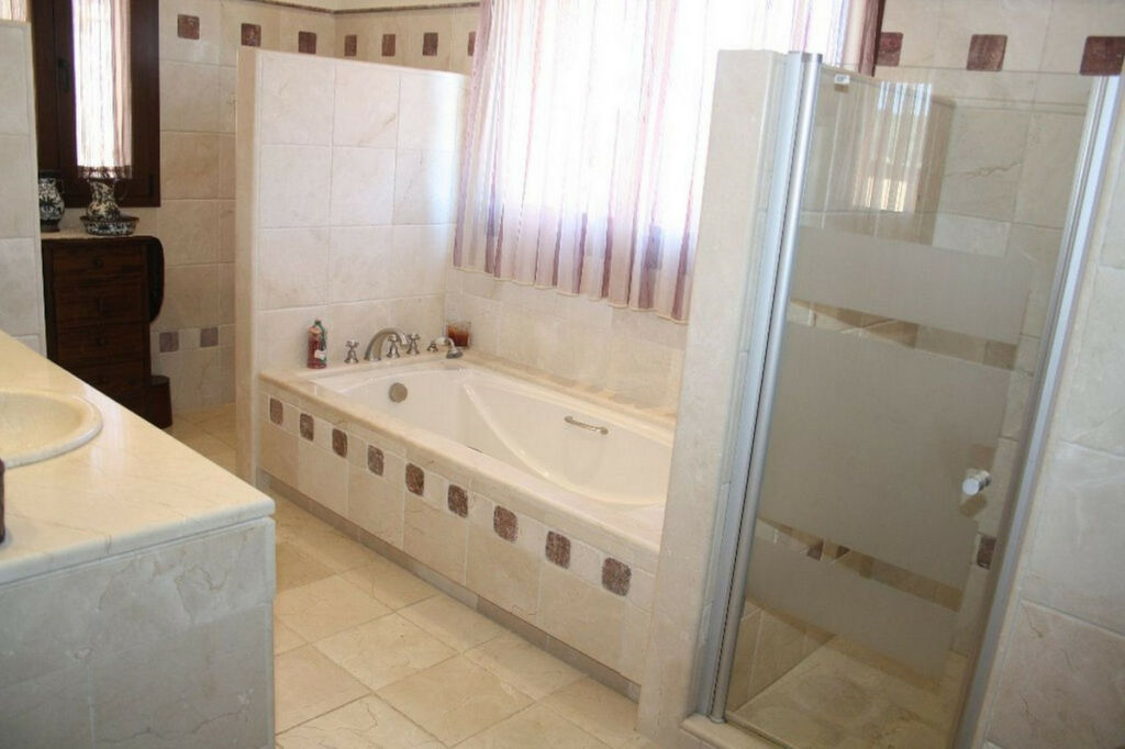 Finca - Cortijo Estepona Málaga - image 18