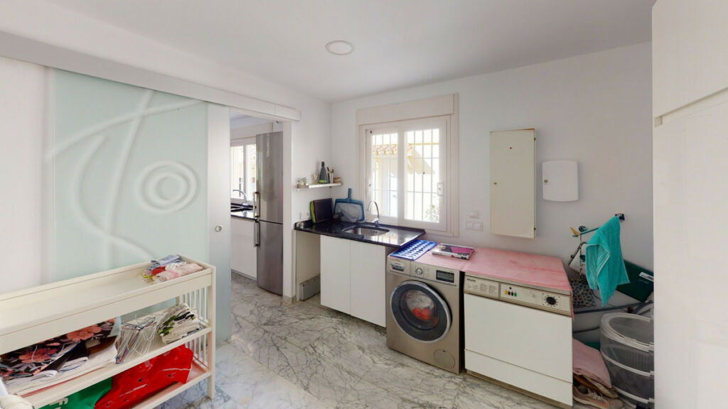 Detached Villa Benajarafe Málaga - image 19