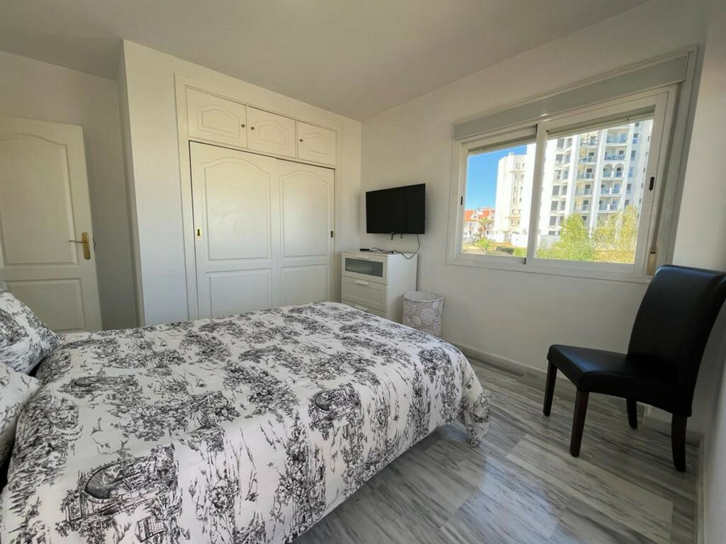 Penthouse Estepona Málaga - image 19