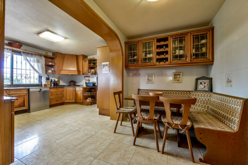 Detached Villa Benidorm Alicante - image 19