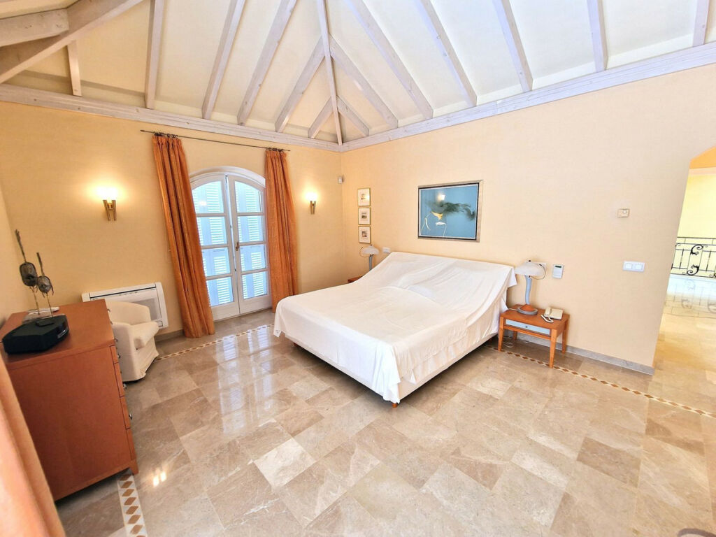 Detached Villa Calahonda Málaga - image 19